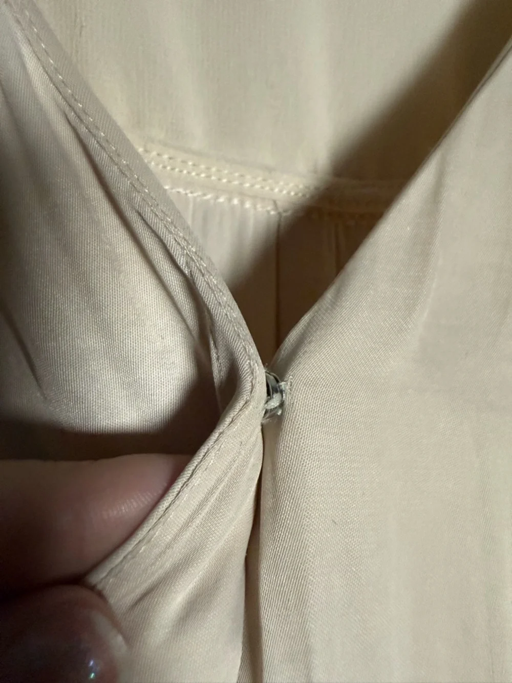 Anthropologie Current Air Blush Tan Satin Short Sleeve Surplice Blouse Size XS - Picture 5 of 8